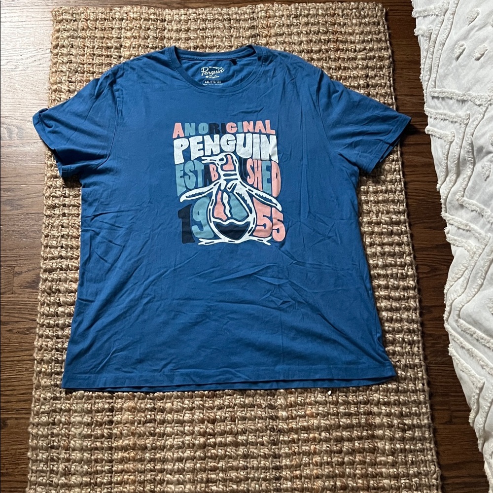 Blue Penguin Graphic T-Shirt